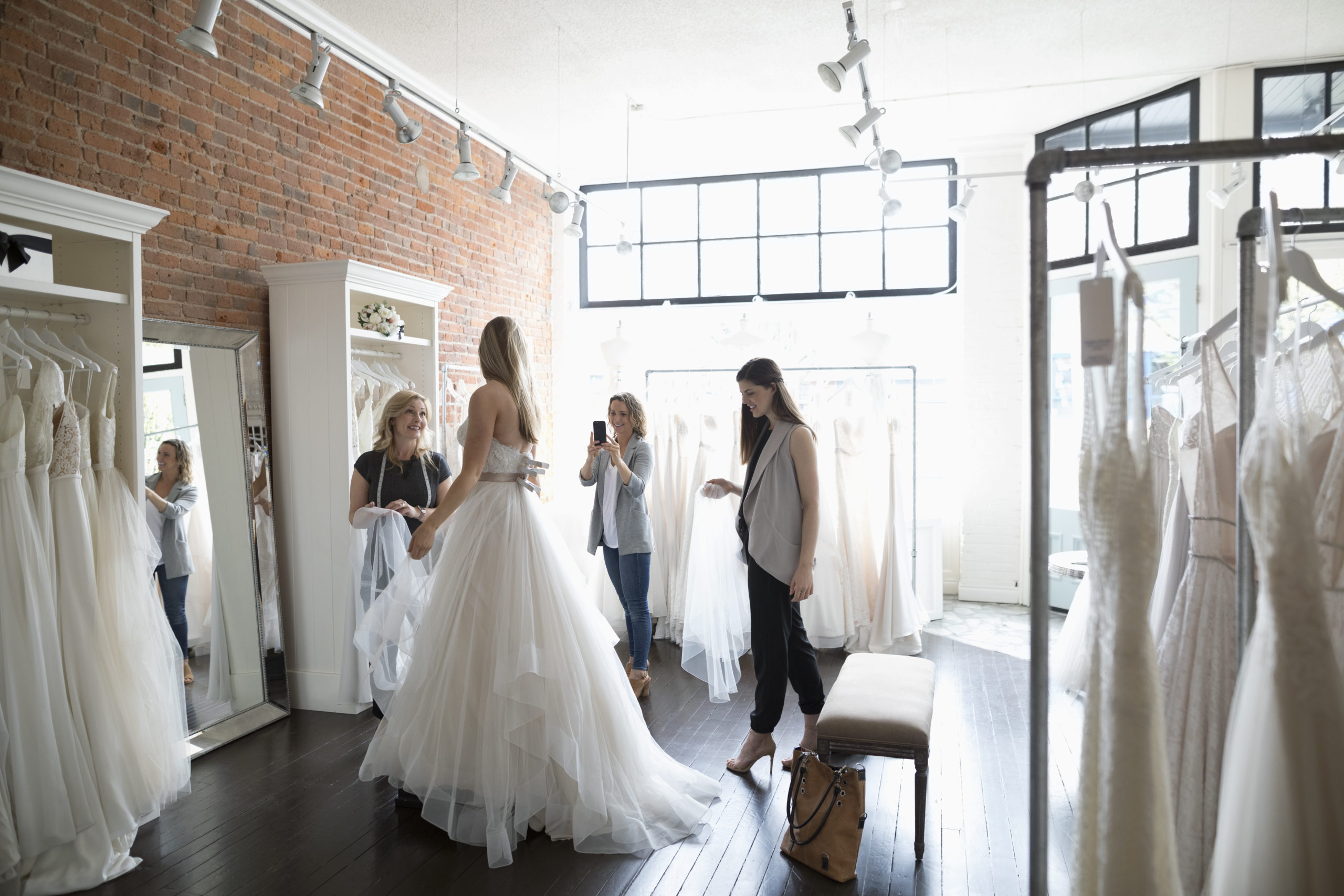 The Stores Charging Brides 100 Just To Try On A Wedding Dress Star 